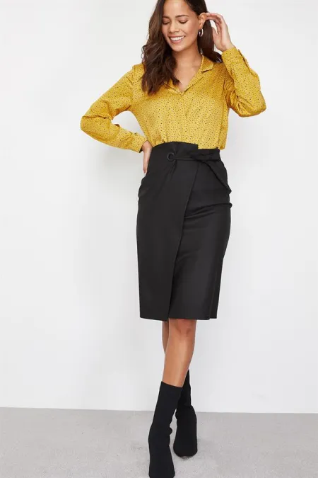 Kadın Siyah Yandan Bağlamalı Etek Kadın Siyah Yandan Bağlamalı Etek