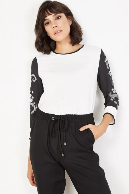 Kadın Beyaz Bluz Kadın Beyaz Bluz