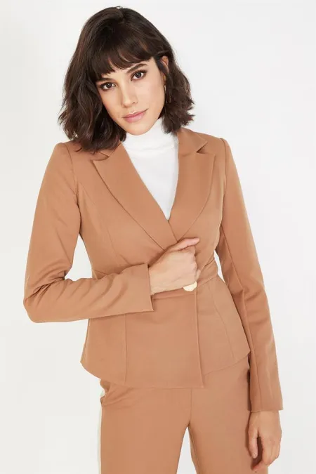 Kadın Taba Önü Gold Düğmeli Ceket Kadın Taba Önü Gold Düğmeli Ceket