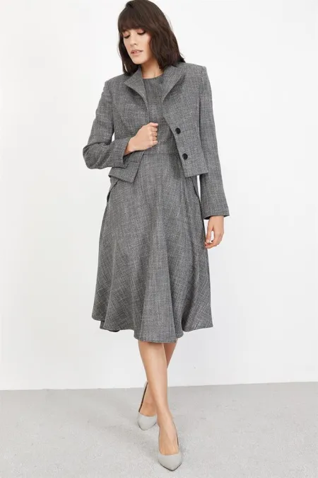 Kadın Gri Kısa Ceket Kadın Gri Kısa Ceket