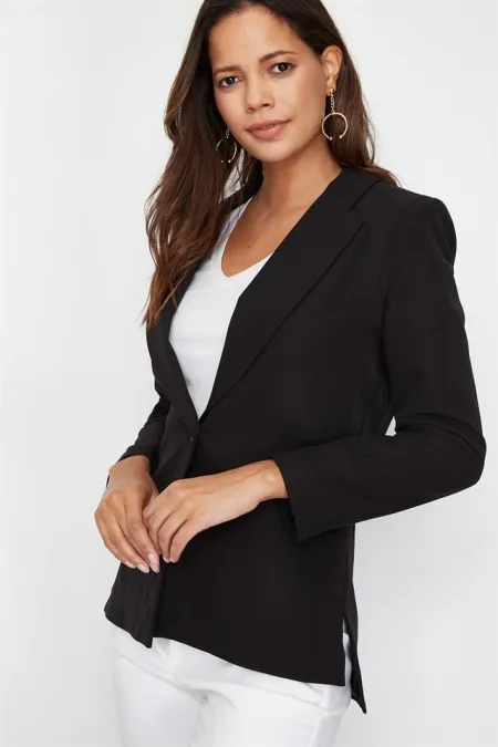 Kadın Siyah Yırtmaçlı Ceket Kadın Siyah Yırtmaçlı Ceket