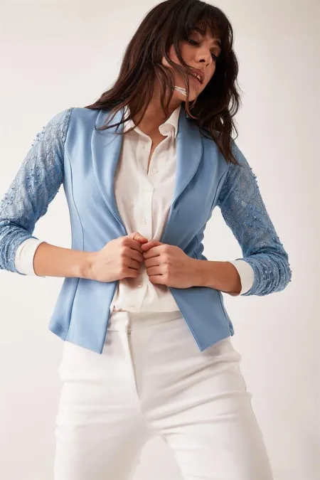 Kadın Bebe Mavi Kolları Dantelli Ceket Kadın Bebe Mavi Kolları Dantelli Ceket