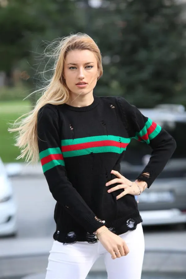 Kadın Siyah Yırtık Detaylı Kadın Triko Kazak Kadın Siyah Yırtık Detaylı Kadın Triko Kazak