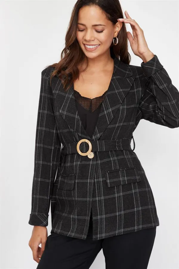 Kadın Siyah Ekose Desenli Kemerli Ceket Kadın Siyah Ekose Desenli Kemerli Ceket