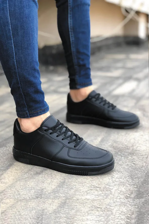 070 Siyah Erkek Spor Ayakkabı 070 Siyah Erkek Spor Ayakkabı