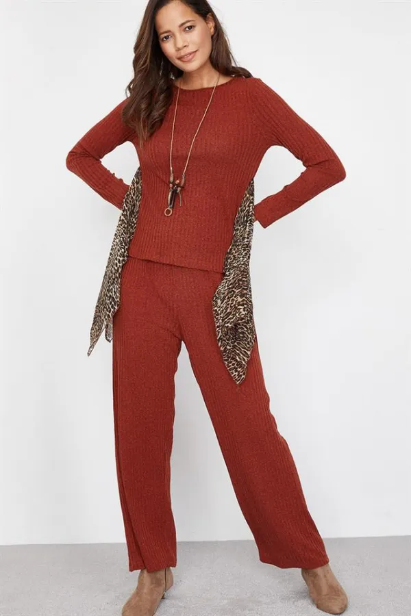 Kadın Kiremit Yanları Leopar Şifonlu Kaşkorse Bluz Kadın Kiremit Yanları Leopar Şifonlu Kaşkorse Bluz