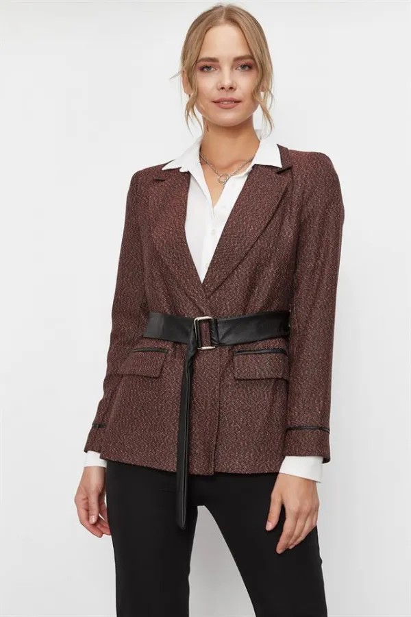 Kadın Kiremit Deri Kemerli Desenli Ceket Kadın Kiremit Deri Kemerli Desenli Ceket