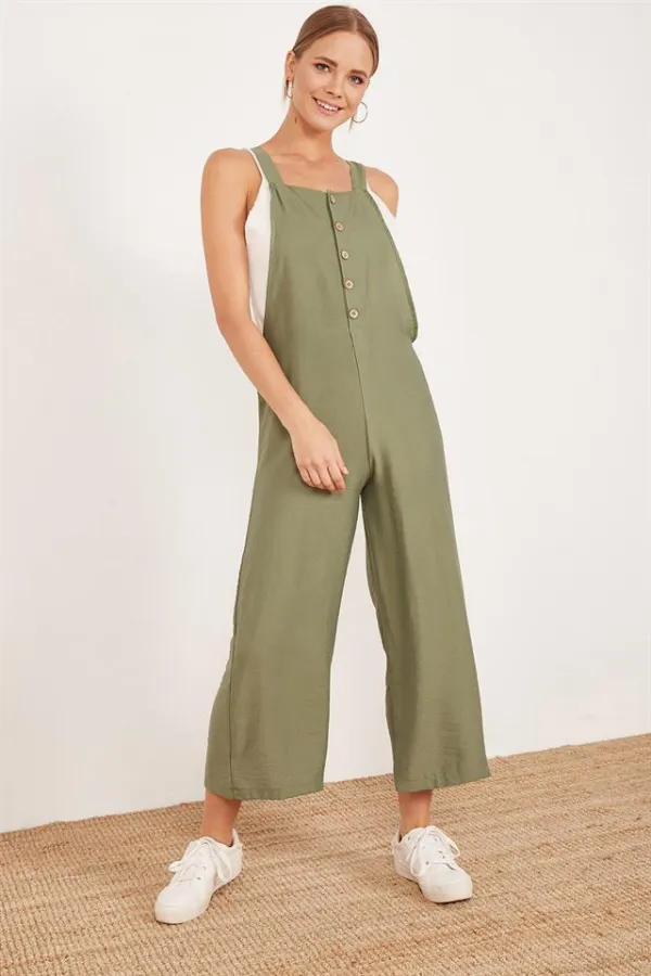 Kadın Yeşil Önü Düğmeli Askılı Tulum Kadın Yeşil Önü Düğmeli Askılı Tulum